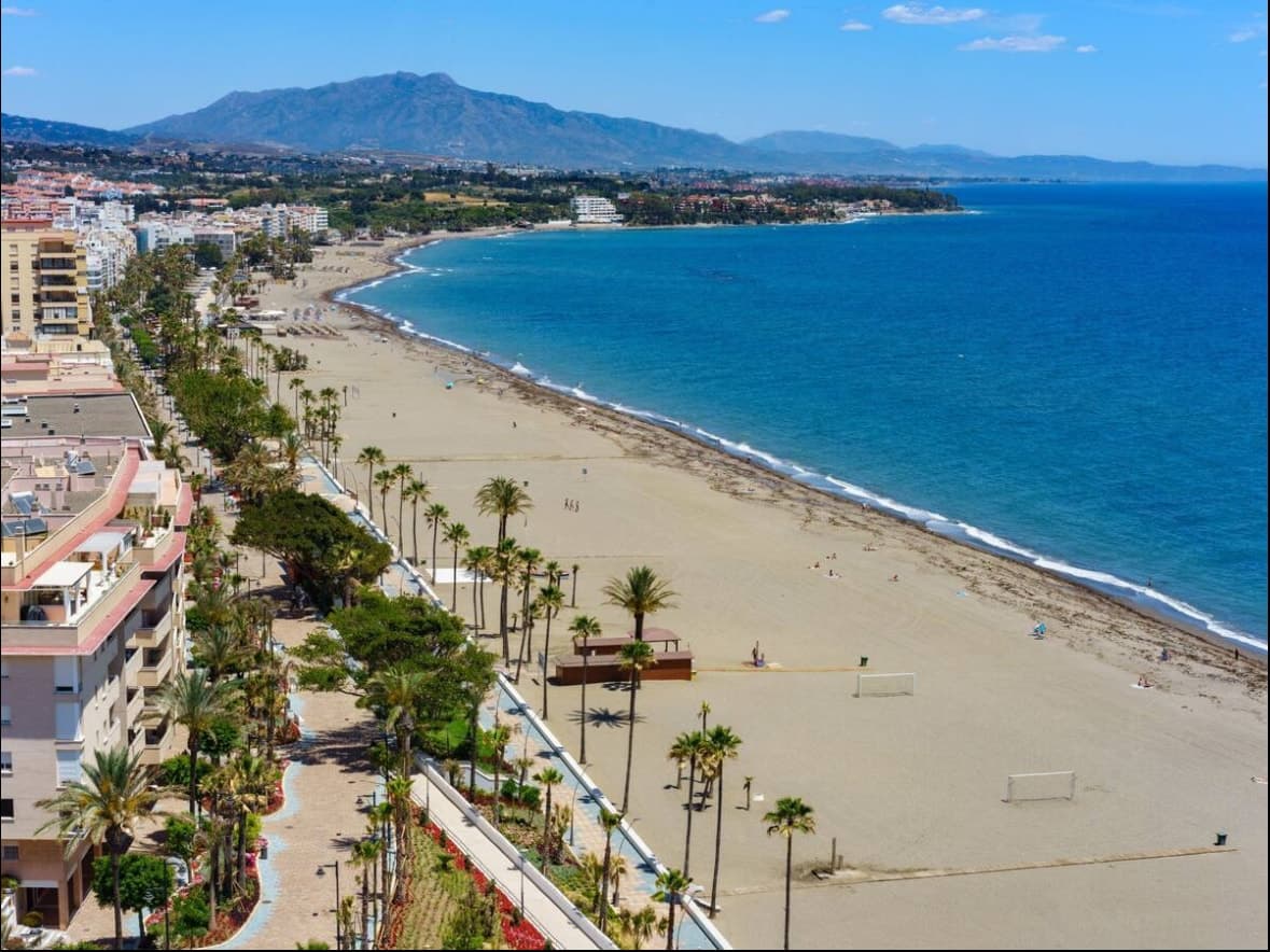 Ático en el casco antiguo de Estepona 26