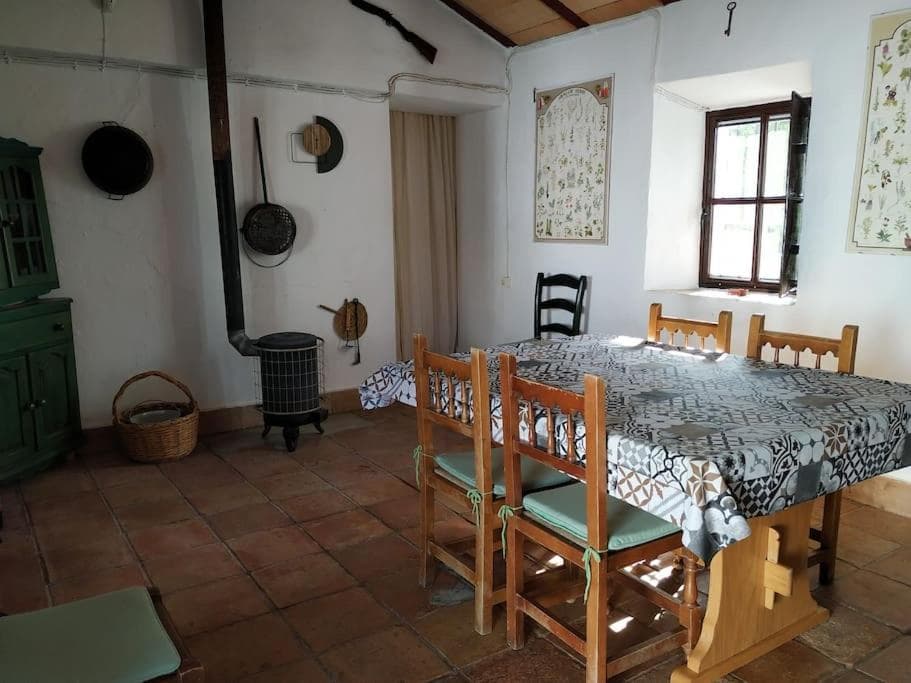 Casa Rural con Piscina y Olivar en Montellano 6